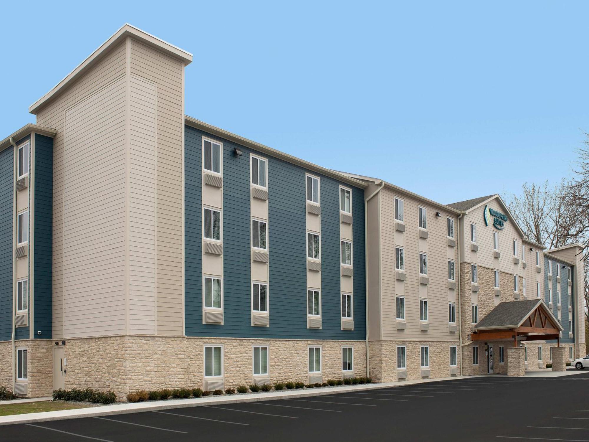 Woodspring Suites Charlotte Airport Exterior photo