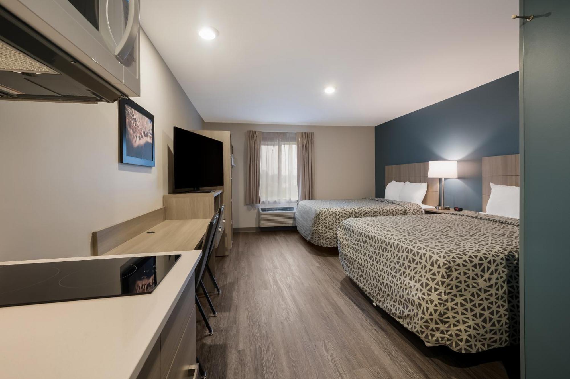Woodspring Suites Charlotte Airport Exterior photo